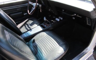 Chevrolet-Camaro-1969-Dover-White-Black-12