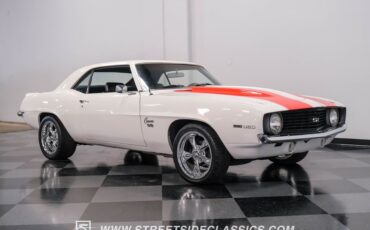 Chevrolet-Camaro-1969-Dover-White-Black-15