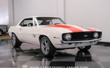 Chevrolet-Camaro-1969-Dover-White-Black-16