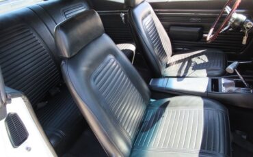 Chevrolet-Camaro-1969-Dover-White-Black-2