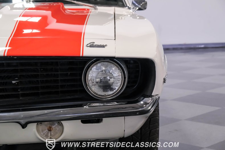 Chevrolet-Camaro-1969-Dover-White-Black-21