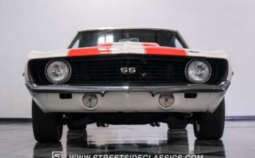 Chevrolet-Camaro-1969-Dover-White-Black-32