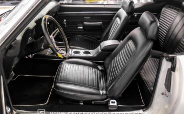 Chevrolet-Camaro-1969-Dover-White-Black-40