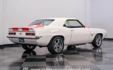 Chevrolet-Camaro-1969-Dover-White-Black-48