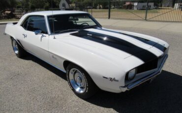 Chevrolet-Camaro-1969-Dover-White-Black-5