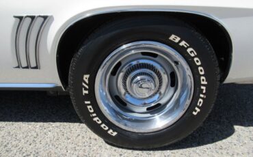Chevrolet-Camaro-1969-Dover-White-Black-6