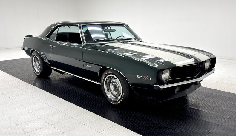 Chevrolet-Camaro-1969-Fathom-Green-Black-12