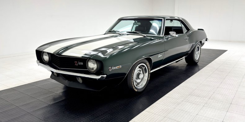 Chevrolet-Camaro-1969-Fathom-Green-Black-34