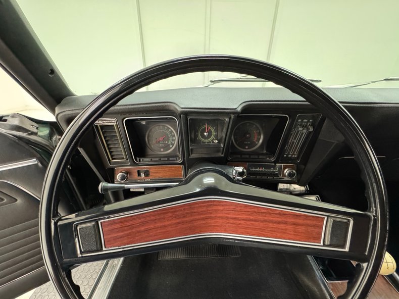 Chevrolet-Camaro-1969-Fathom-Green-Black-41