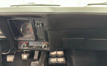 Chevrolet-Camaro-1969-Fathom-Green-Black-44