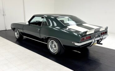 Chevrolet-Camaro-1969-Fathom-Green-Black-8