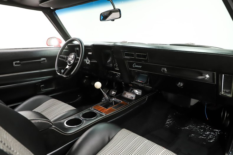 Chevrolet-Camaro-1969-Flame-Red-Black-36