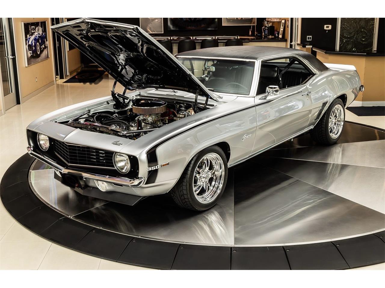 Chevrolet-Camaro-1969-Glossy-Orion-Silver-Black-22