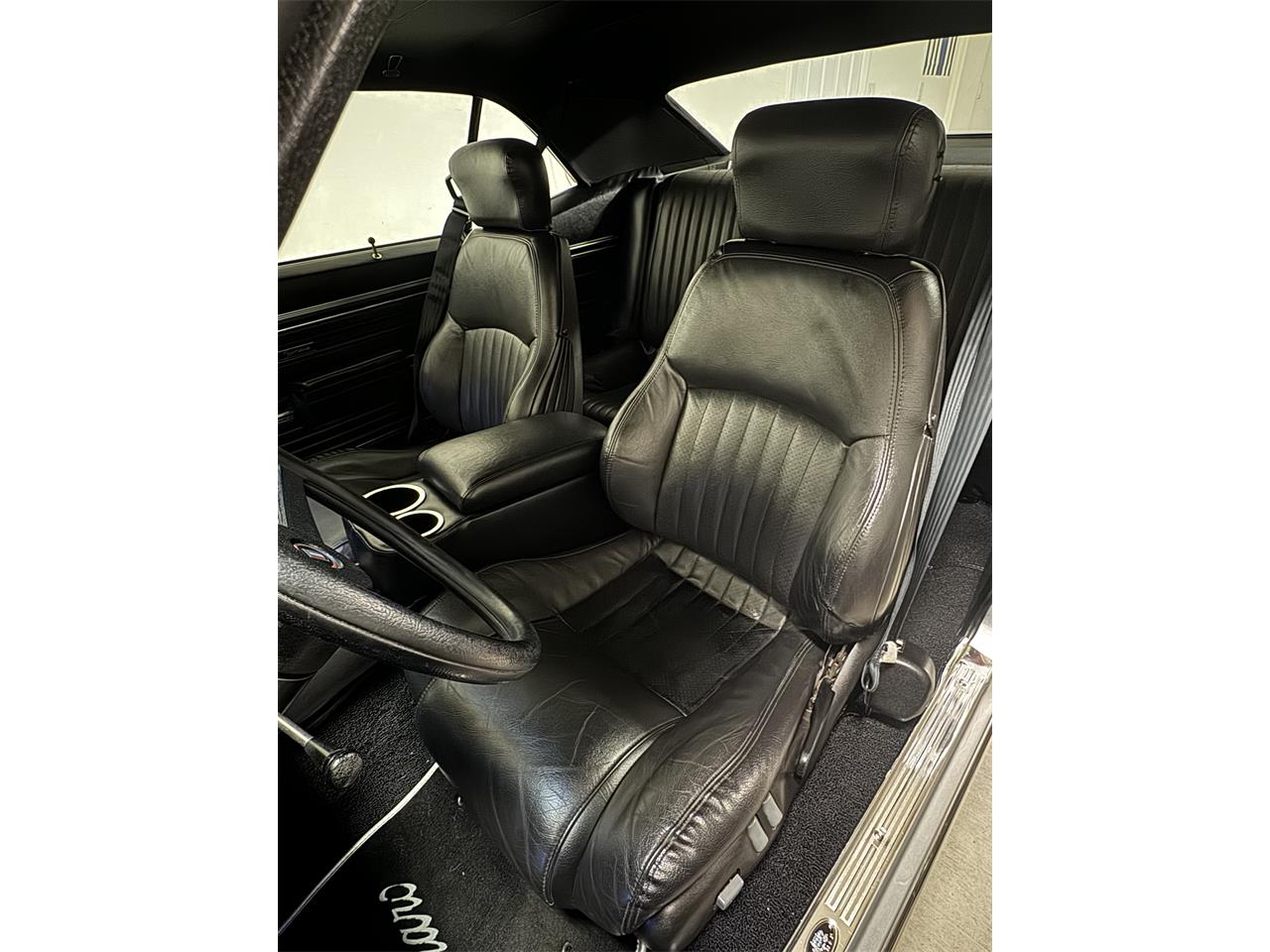 Chevrolet-Camaro-1969-Glossy-Orion-Silver-Black-33