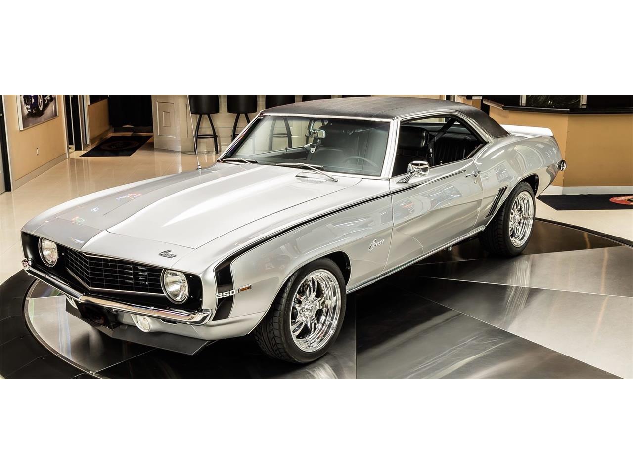 Chevrolet-Camaro-1969-Glossy-Orion-Silver-Black-36