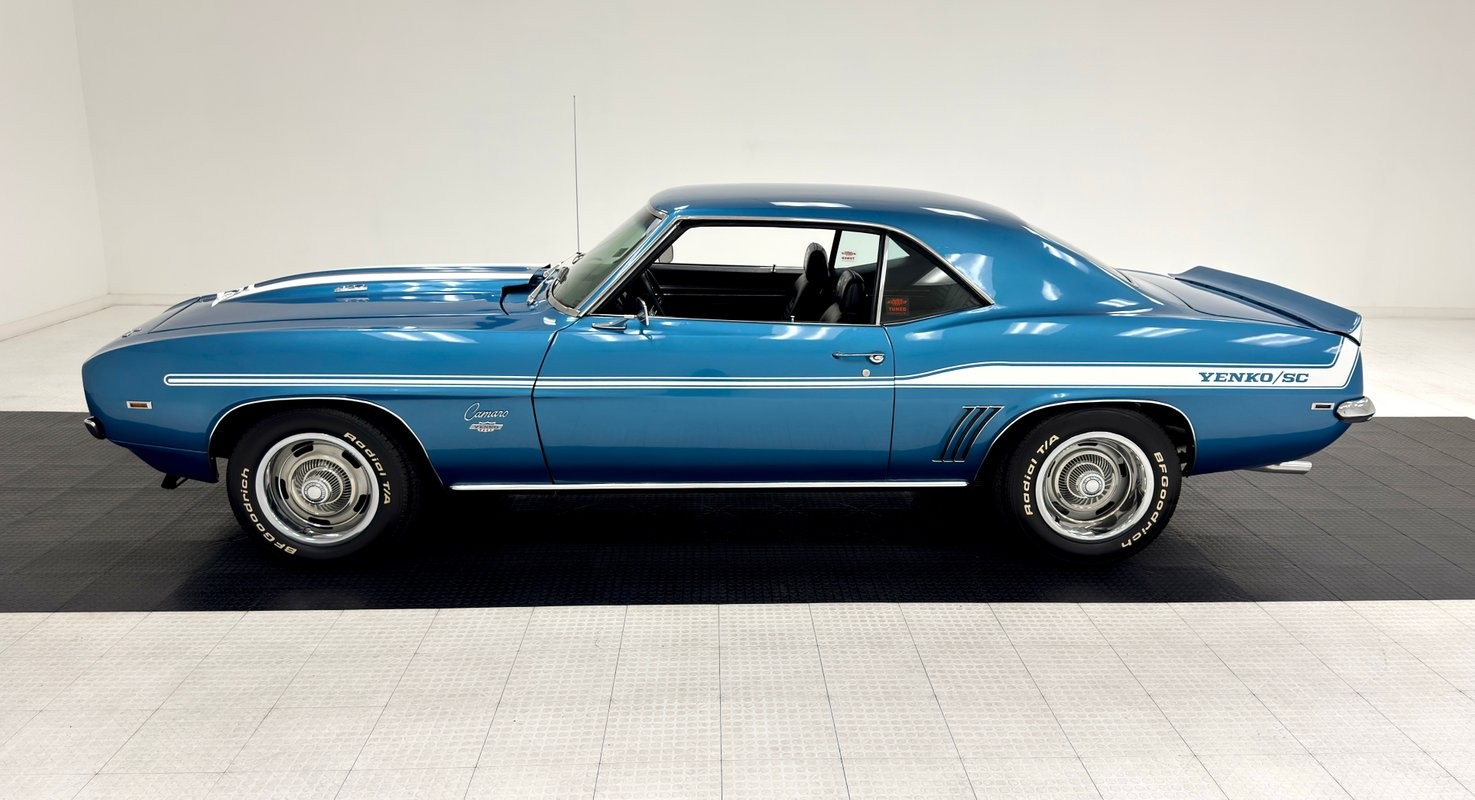 Chevrolet-Camaro-1969-Hardtop-1