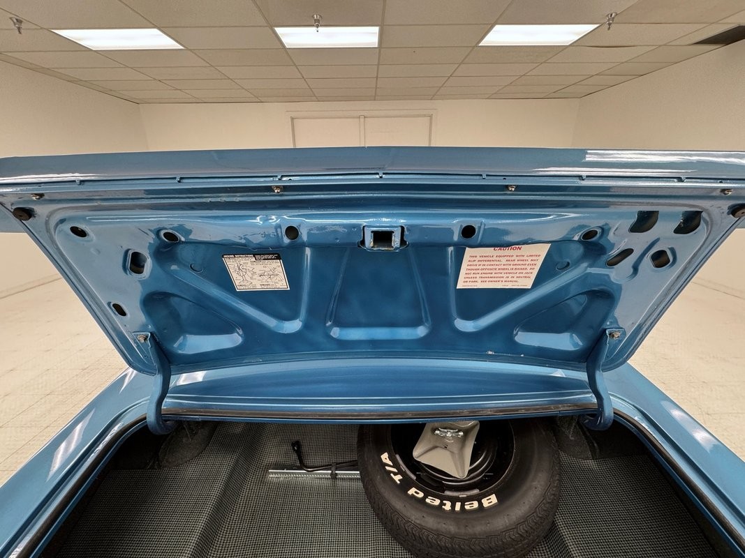 Chevrolet-Camaro-1969-Hardtop-27