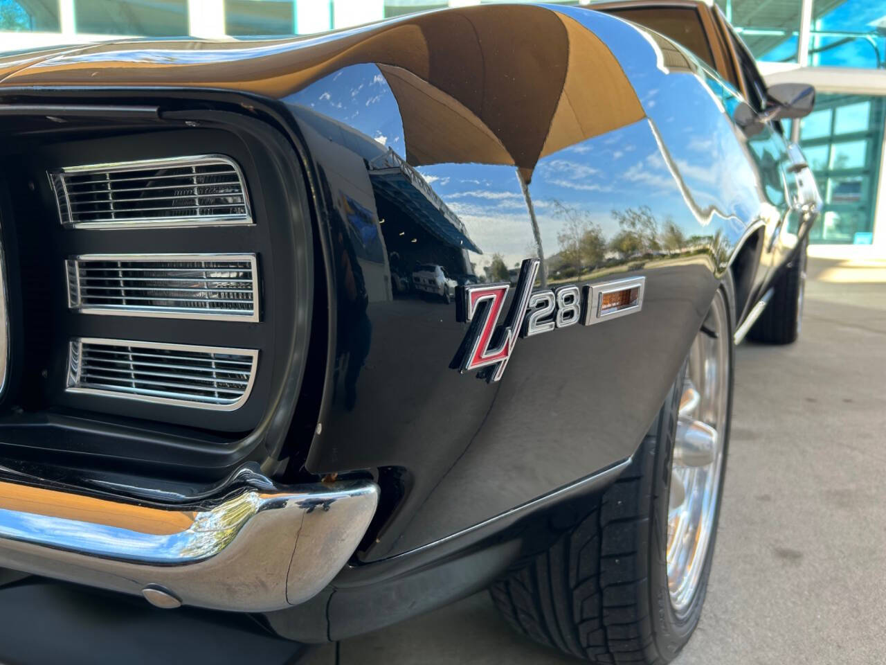 Chevrolet-Camaro-1969-Hatchback-9
