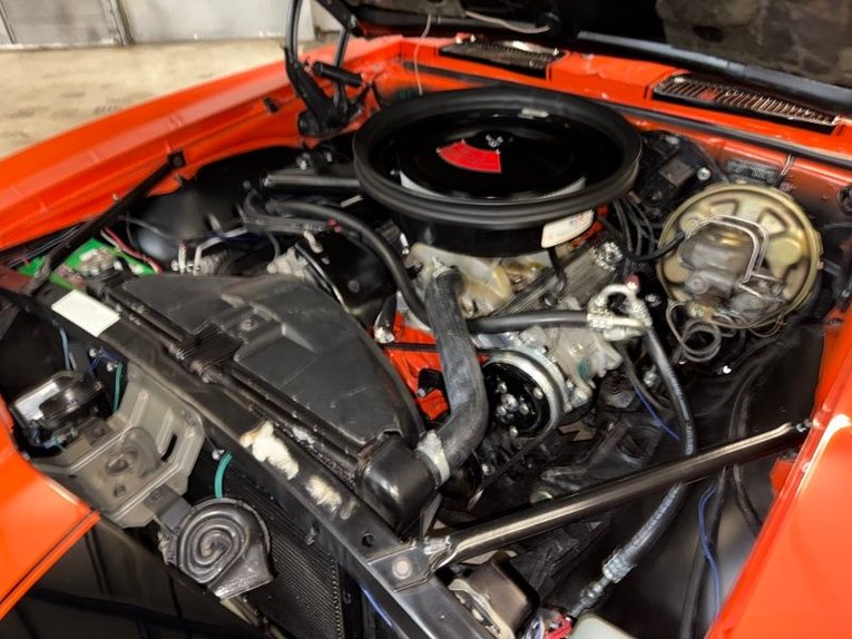 Chevrolet-Camaro-1969-Huggar-Orange-Black-21