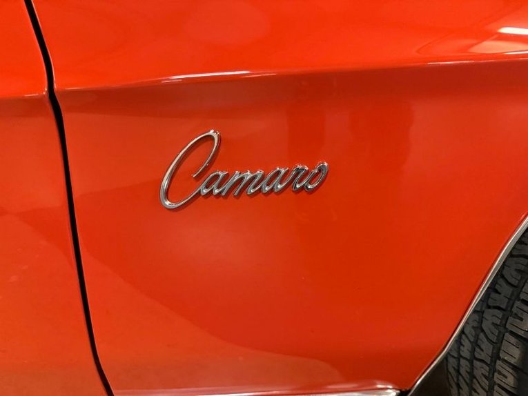 Chevrolet-Camaro-1969-Huggar-Orange-Black-27