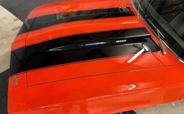 Chevrolet-Camaro-1969-Huggar-Orange-Black-3