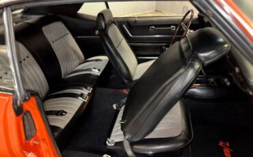 Chevrolet-Camaro-1969-Huggar-Orange-Black-32