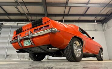 Chevrolet-Camaro-1969-Huggar-Orange-Black-38
