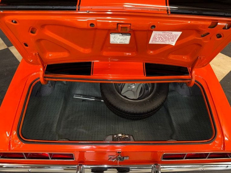 Chevrolet-Camaro-1969-Huggar-Orange-Black-44
