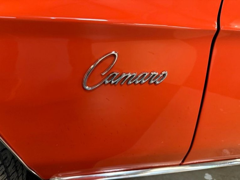 Chevrolet-Camaro-1969-Huggar-Orange-Black-7