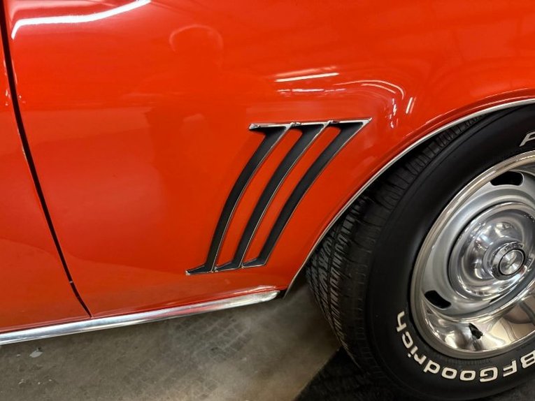 Chevrolet-Camaro-1969-Huggar-Orange-Black-8