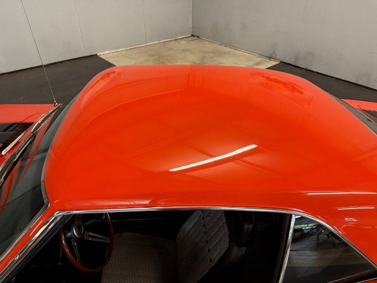 Chevrolet-Camaro-1969-Huggar-Orange-Black-9