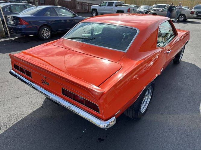 Chevrolet-Camaro-1969-Hugger-Orange-Black-11