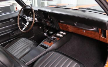 Chevrolet-Camaro-1969-Hugger-Orange-Black-11