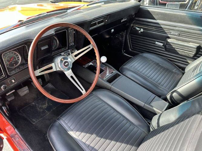 Chevrolet-Camaro-1969-Hugger-Orange-Black-4