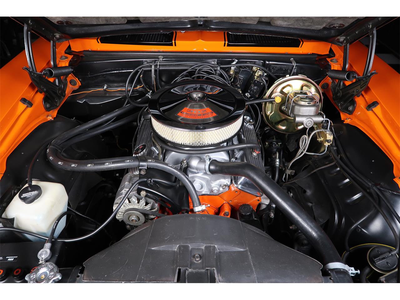 Chevrolet-Camaro-1969-Hugger-Orange-Black-46