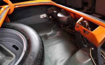 Chevrolet-Camaro-1969-Hugger-Orange-Black-69