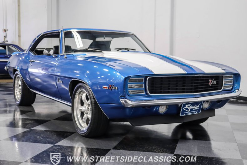 Chevrolet-Camaro-1969-Lemans-Blue-Black-12