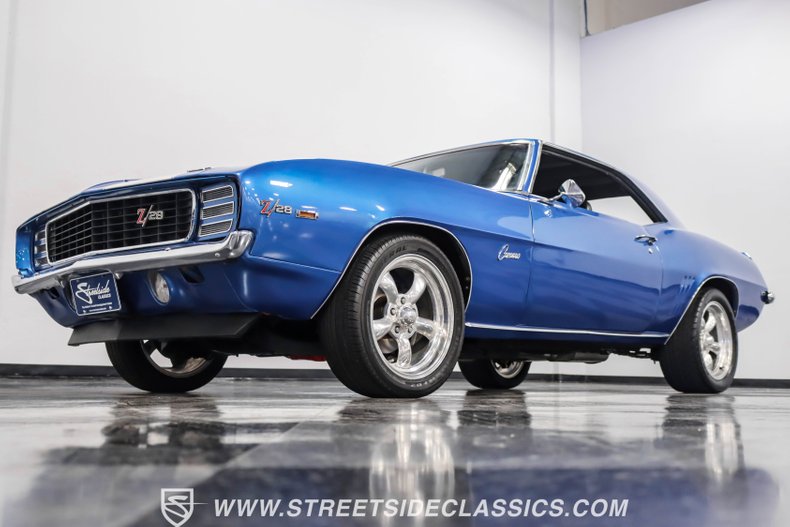 Chevrolet-Camaro-1969-Lemans-Blue-Black-17