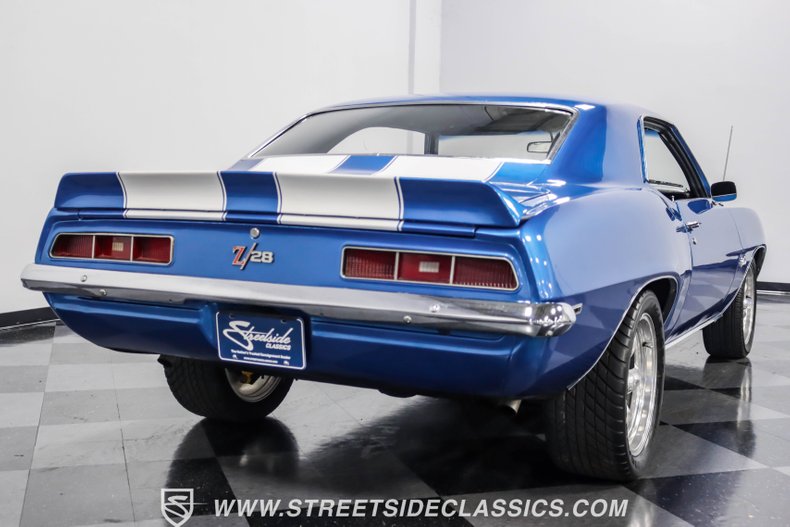 Chevrolet-Camaro-1969-Lemans-Blue-Black-21
