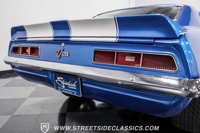 Chevrolet-Camaro-1969-Lemans-Blue-Black-22