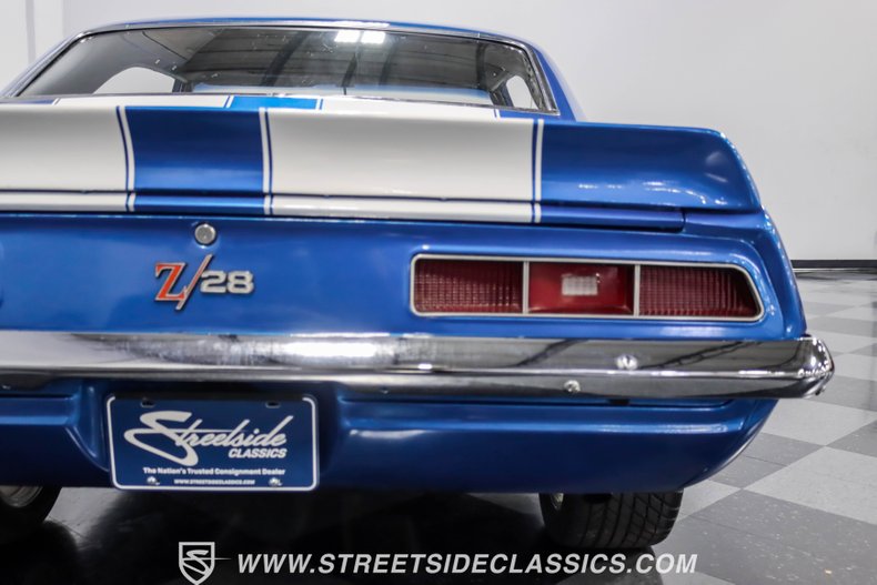 Chevrolet-Camaro-1969-Lemans-Blue-Black-23