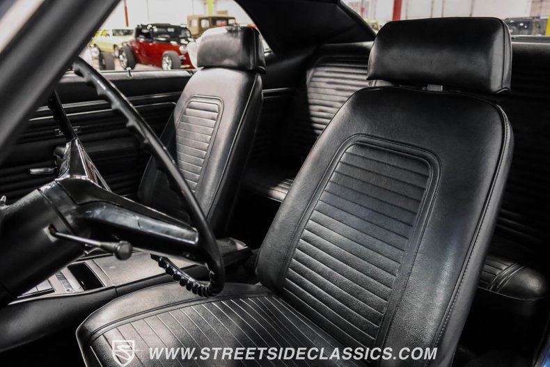 Chevrolet-Camaro-1969-Lemans-Blue-Black-24
