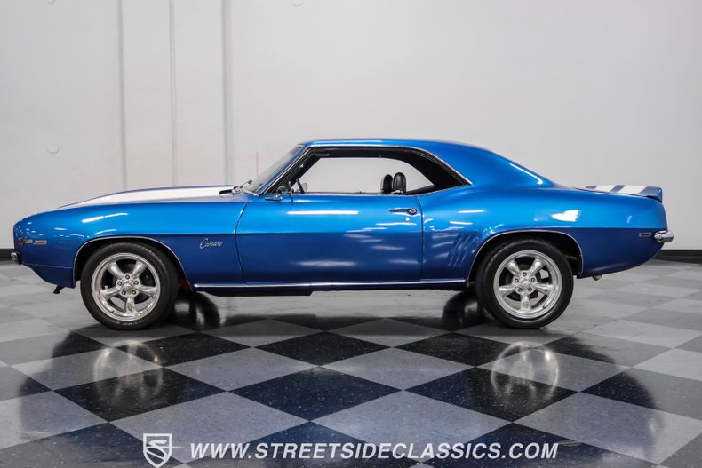 Chevrolet-Camaro-1969-Lemans-Blue-Black-33