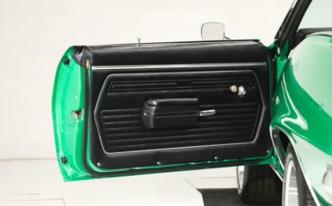 Chevrolet-Camaro-1969-Rally-Green-Black-12