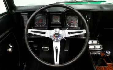 Chevrolet-Camaro-1969-Rally-Green-Black-21