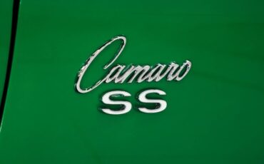 Chevrolet-Camaro-1969-Rally-Green-Black-23