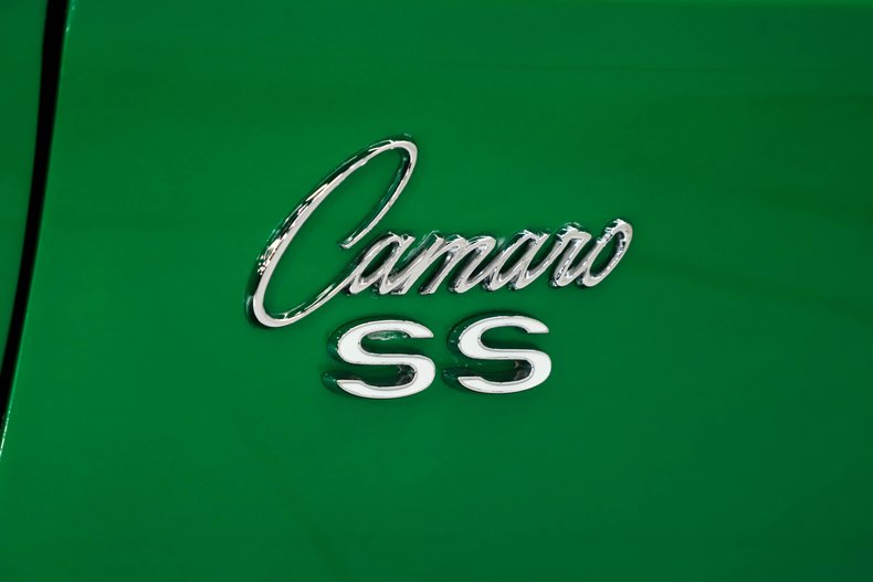 Chevrolet-Camaro-1969-Rally-Green-Black-23