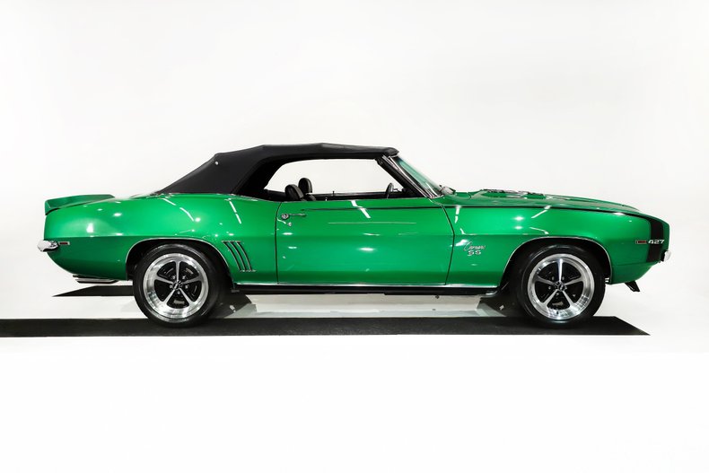 Chevrolet-Camaro-1969-Rally-Green-Black-40