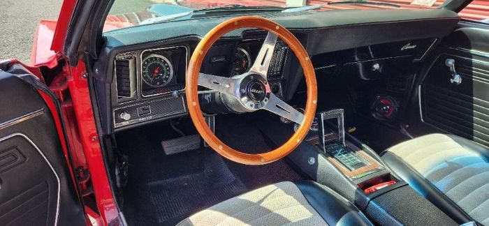 Chevrolet-Camaro-1969-Red-4