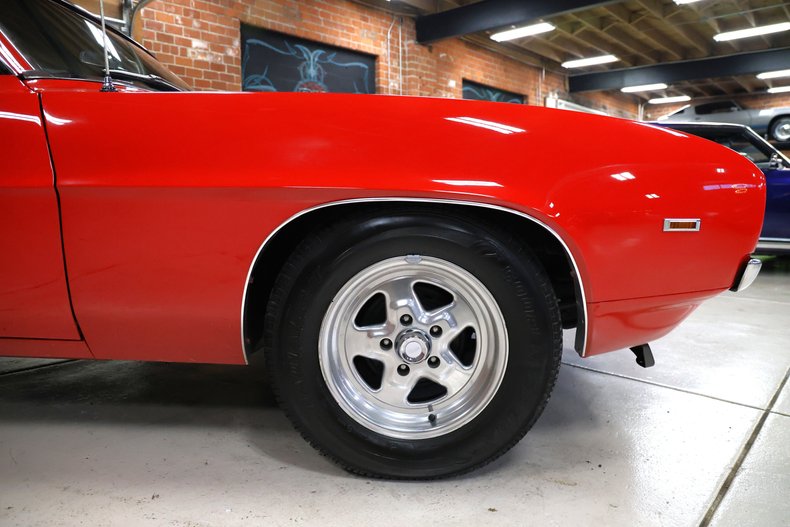 Chevrolet-Camaro-1969-Red-Black-18